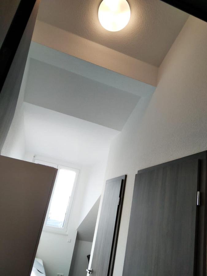 Sroom Stuttgart Flughafen Messe Leinfelden-Echterdingen Eksteriør billede